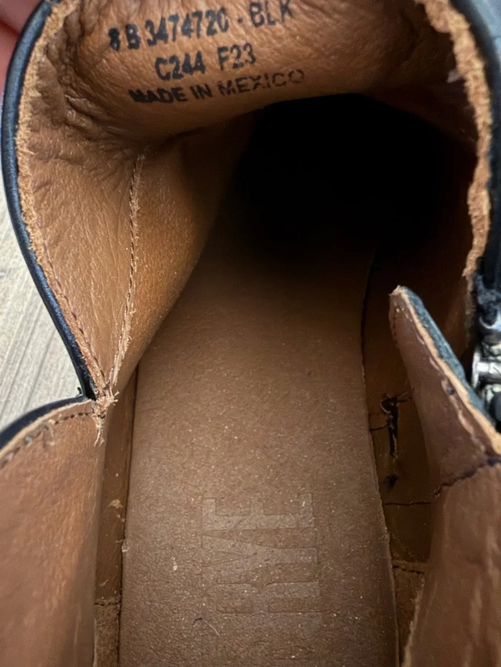 Frye Melissa Shootie 2 boots Women’s size 8 New